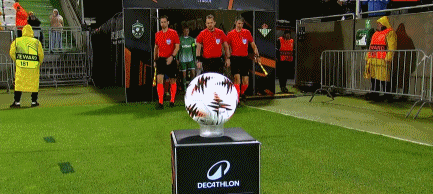 欧陆娱乐注册:贝蒂斯客场2-0卢多戈雷茨,洛塞尔索兜射建功,索恩自摆乌龙